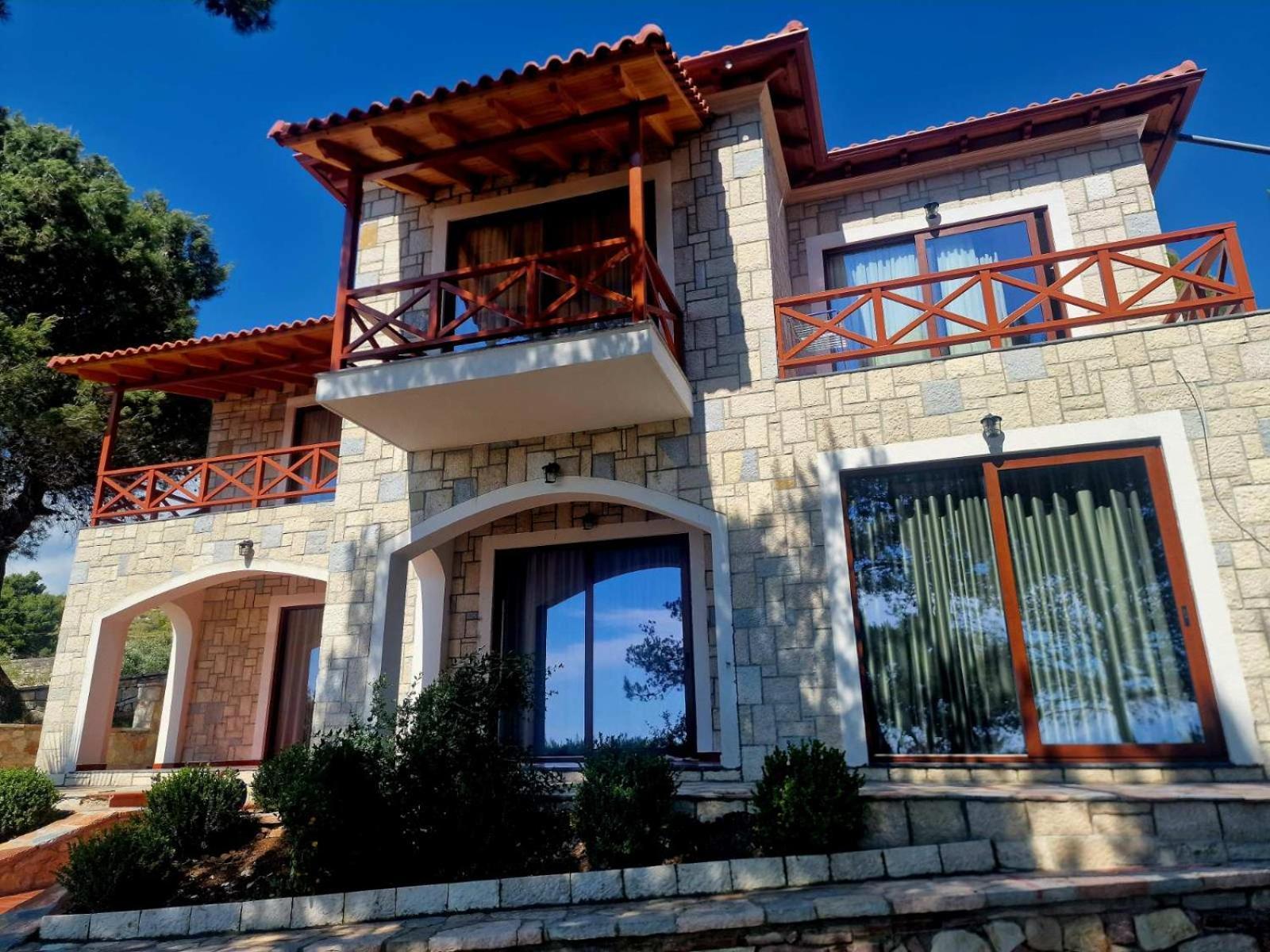 Kristiano 21 Sarandë